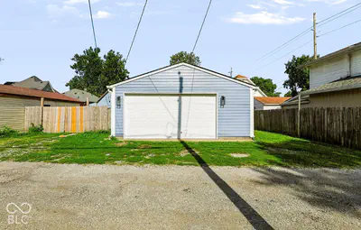 652 Marion, Indianapolis - 35