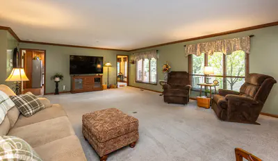 4602 Aldersgate Drive, Carmel - 9
