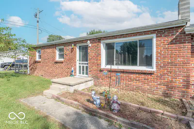 7272 Hadley Road, Camby - 21