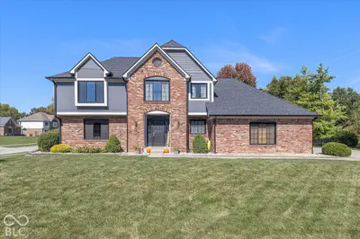 7100 Oakview Cir Circle, Noblesville