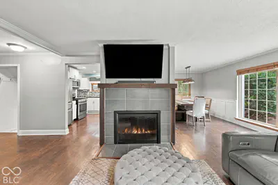 27 W Roberts Road, Indianapolis - 6