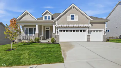 15943 Vitalize Run, Fishers