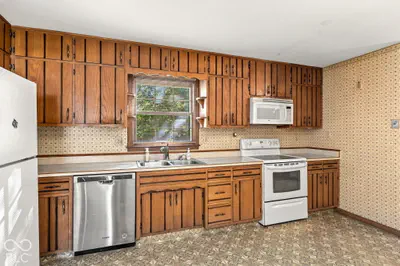 503 Sudbury Court, Indianapolis - 11