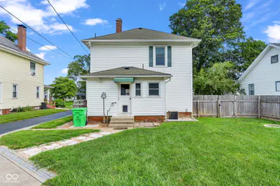 1403 Main Street, Crawfordsville - 43