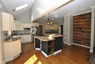 2428 Whispering Way, Indianapolis - 15