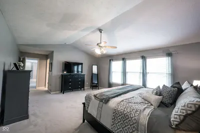 5636 Ottawa Pass, Carmel - 33