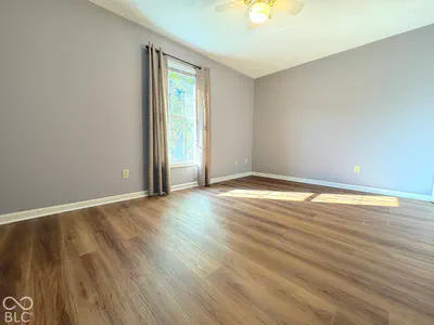 644 Sherwood Hills Drive, Bloomington - 15