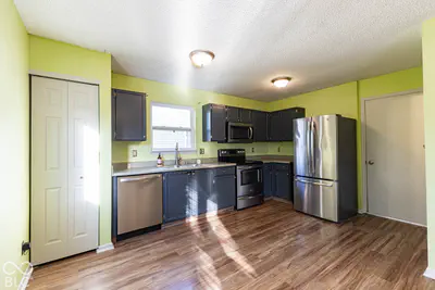 13390 Largo Court, Camby - 6
