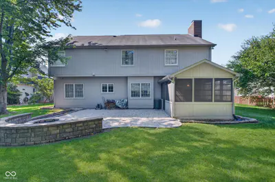 8642 Black Stone Xing, Avon - 50