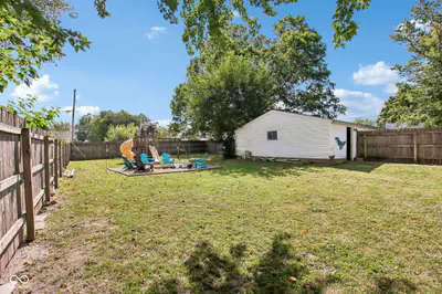 111 Church Street, Thorntown - 34