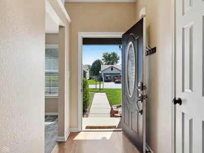 444 E Pine Ridge Drive, Westfield - 4