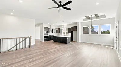 15943 Vitalize Run, Fishers - 13