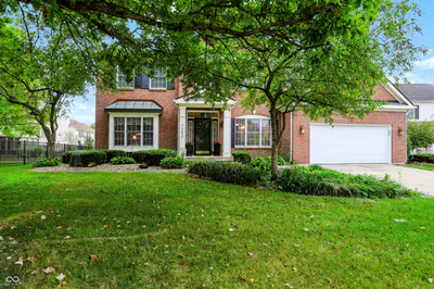 7253 Shag Oak Drive, Noblesville - 2