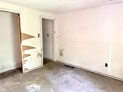 2942-2944 E Michigan Street, Indianapolis - 46