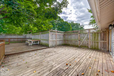 300 E Ohio Street, Trafalgar - 67