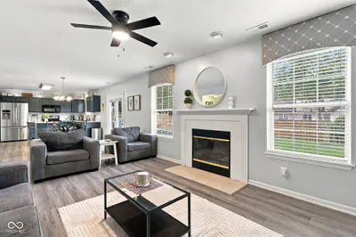 6537 Mallard Landing, Fishers - 12