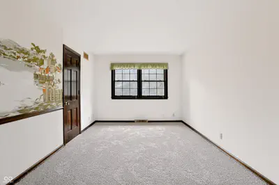 4303 E County Road 150 N, Avon - 27