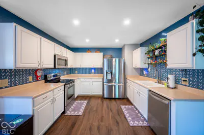 8402 S Paddleboat Lane, Pendleton - 19