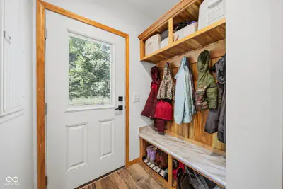 9330 State Road 243, Cloverdale - 41