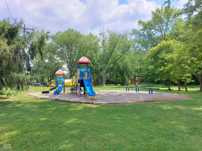 229 Noel Lane, Fortville - 37