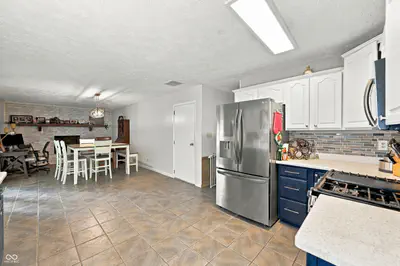 907 Cragwood Court, Plainfield - 9