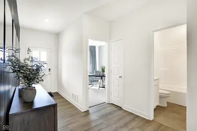 2221 Sandhill Way, Plainfield - 5
