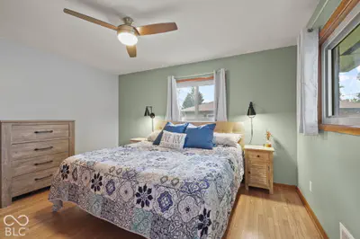 6375 Derbyshire Road, Indianapolis - 34