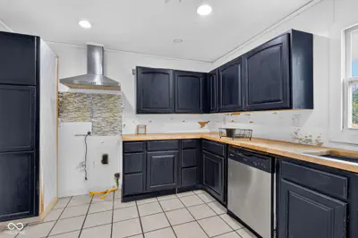 1301 Averitt Road, Greenwood - 25