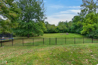 7719 Golf Club Court, Indianapolis - 11