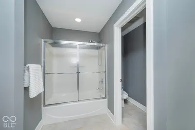 6562 W May Apple Drive, McCordsville - 42