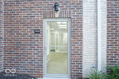 10412 Allisonville, Fishers - 2