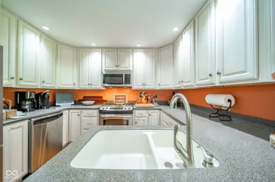 1202 N Madison Avenue, Anderson - 17