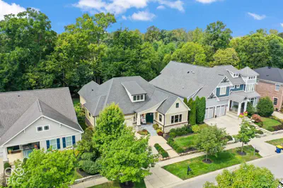 6736 W Stonegate Drive, Zionsville - 63