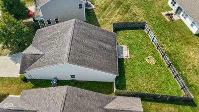 6336 Emerald Springs Drive, Indianapolis - 24