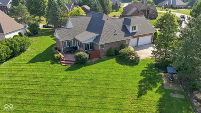 7630 Bluebird Court, Brownsburg - 36
