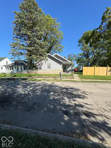 908 Blaine Avenue, Muncie - 4