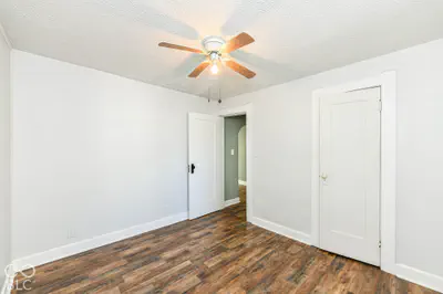896 Young Street, Franklin - 12
