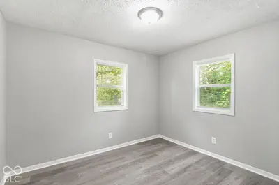 2445 Pasadena, Indianapolis - 10