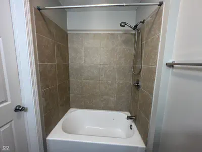 2114 Woodlawn Avenue, Indianapolis - 22