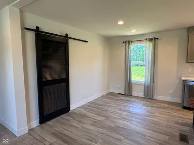 2083 Friendship Drive, Paragon - 9