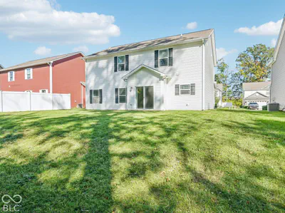 8591 Hollyhock Grove, Avon - 41