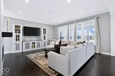 10428 Vermillion Drive, Fortville - 17