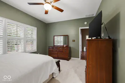 1628 Foxmere Boulevard, Greenwood - 22