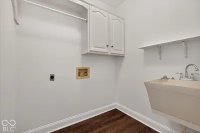 5785 Gyrfalcon Place, Carmel - 27