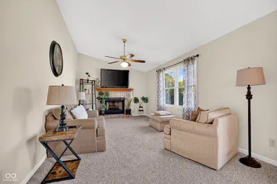 7100 Trotter Drive, Camby - 12
