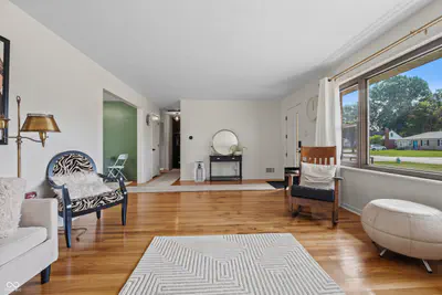 1610 Southview Drive, Indianapolis - 3
