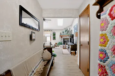 5247 Lacy, Greenwood - 5
