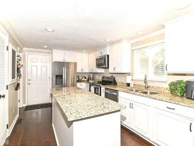 8442 Duncaster Court, Indianapolis - 18