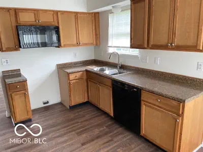 7213 Tappan Drive, Indianapolis - 7