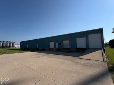3040 Commerce Drive, New Castle - 15